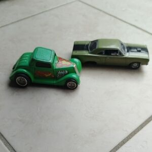 MATCHBOX  1970 PLYMOUTH ROAD RUNNER w‎ COA 1/43 RARE And Hot wheels '34 Car